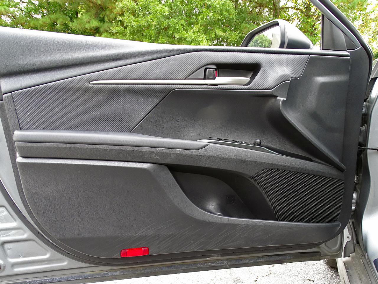 Toyota Camry photo 18