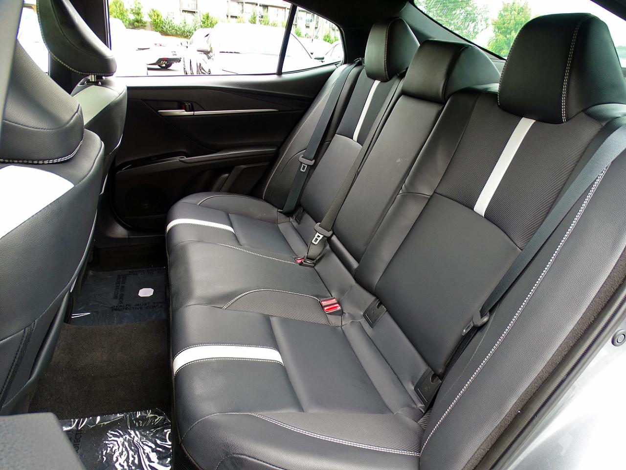 Toyota Camry photo 26