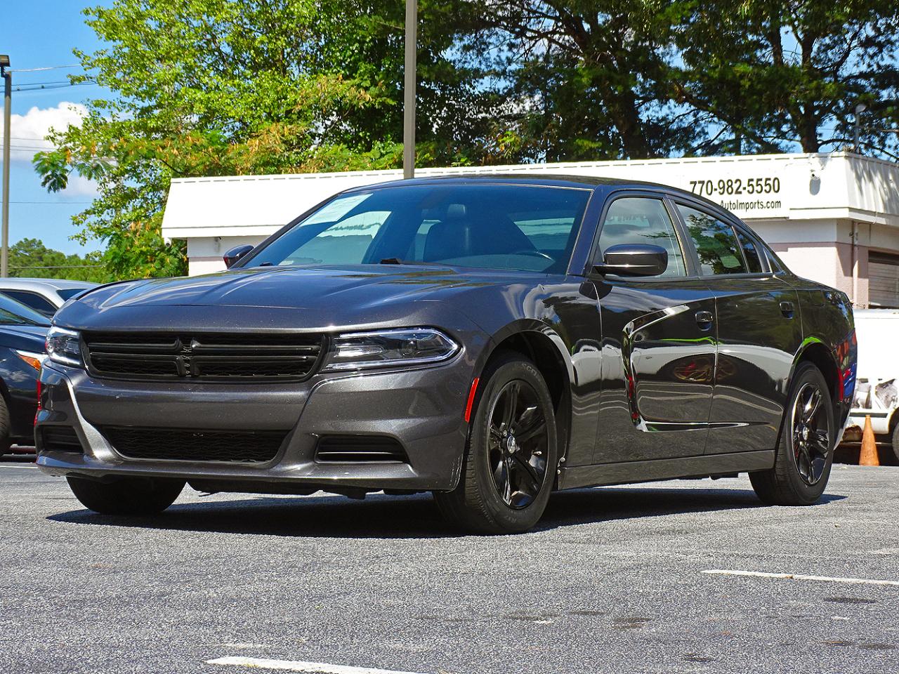 Dodge Charger photo 6