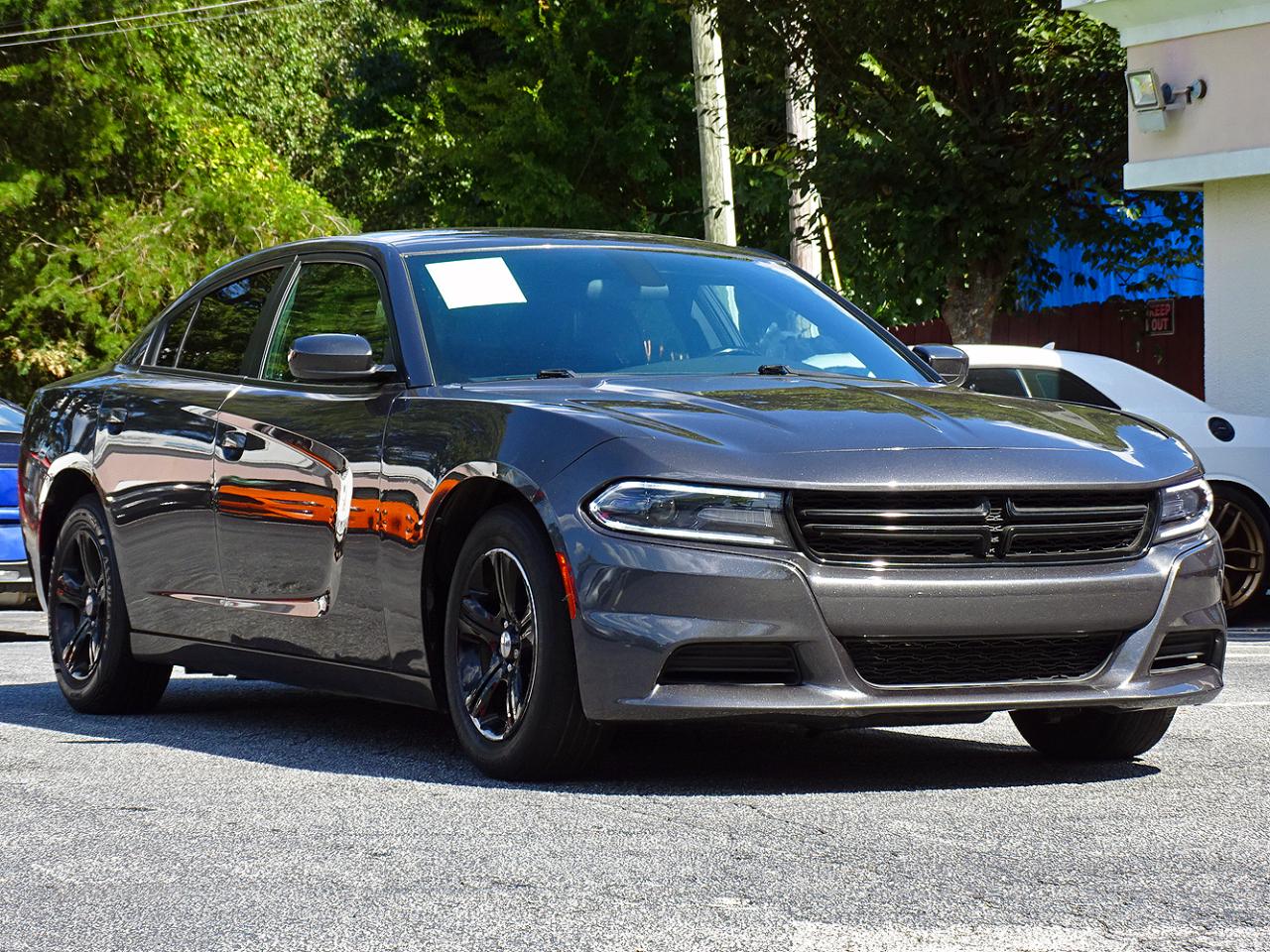 Dodge Charger photo 8