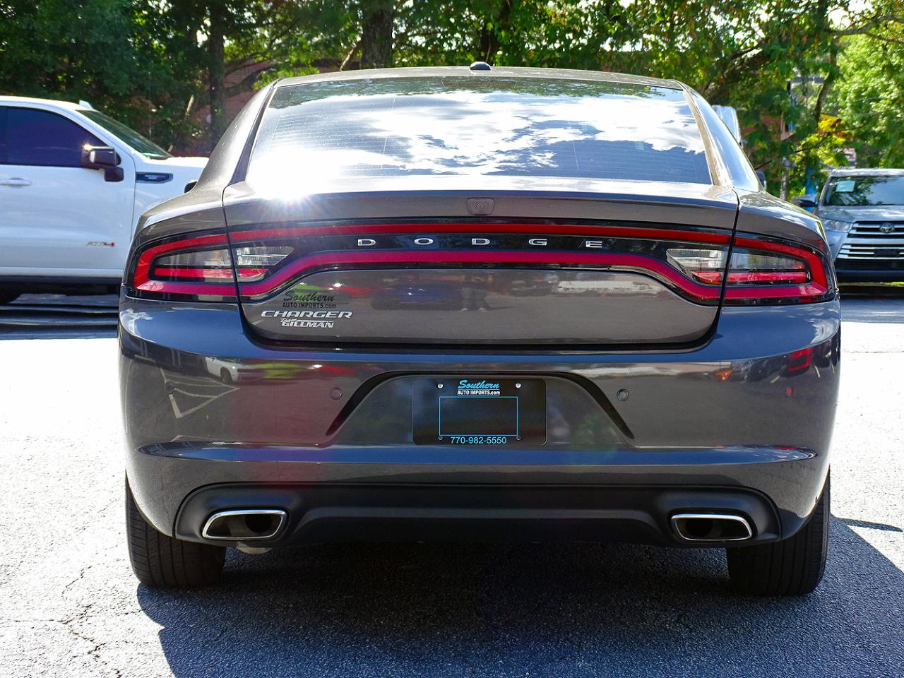 Dodge Charger photo 11