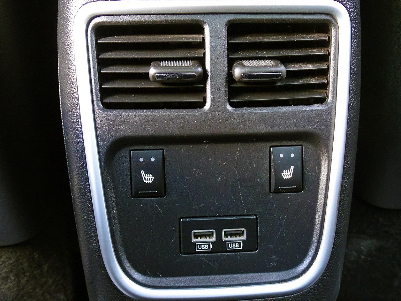 Dodge Charger photo 26