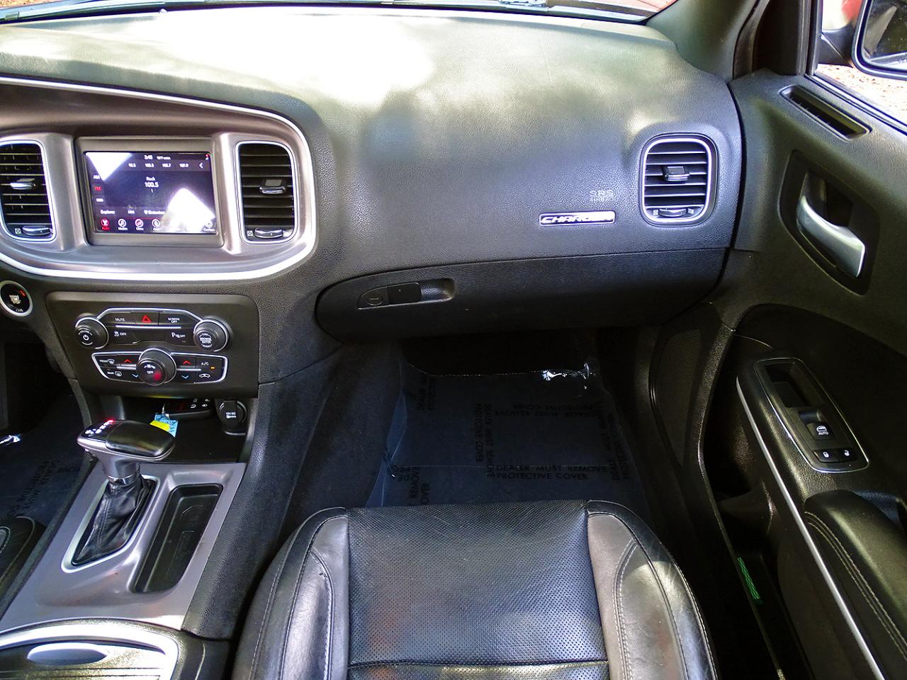 Dodge Charger photo 29