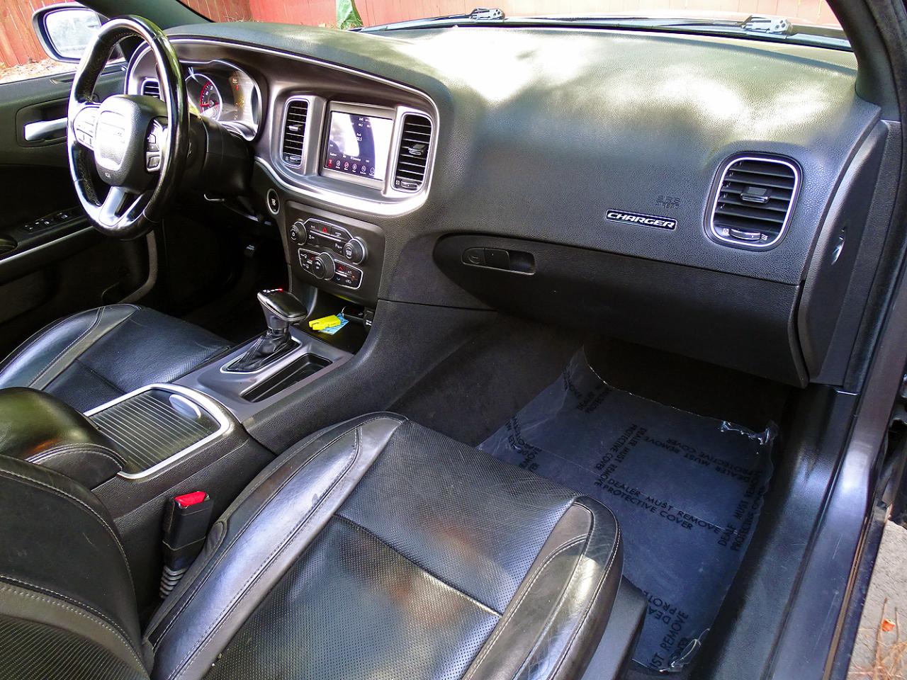 Dodge Charger photo 30