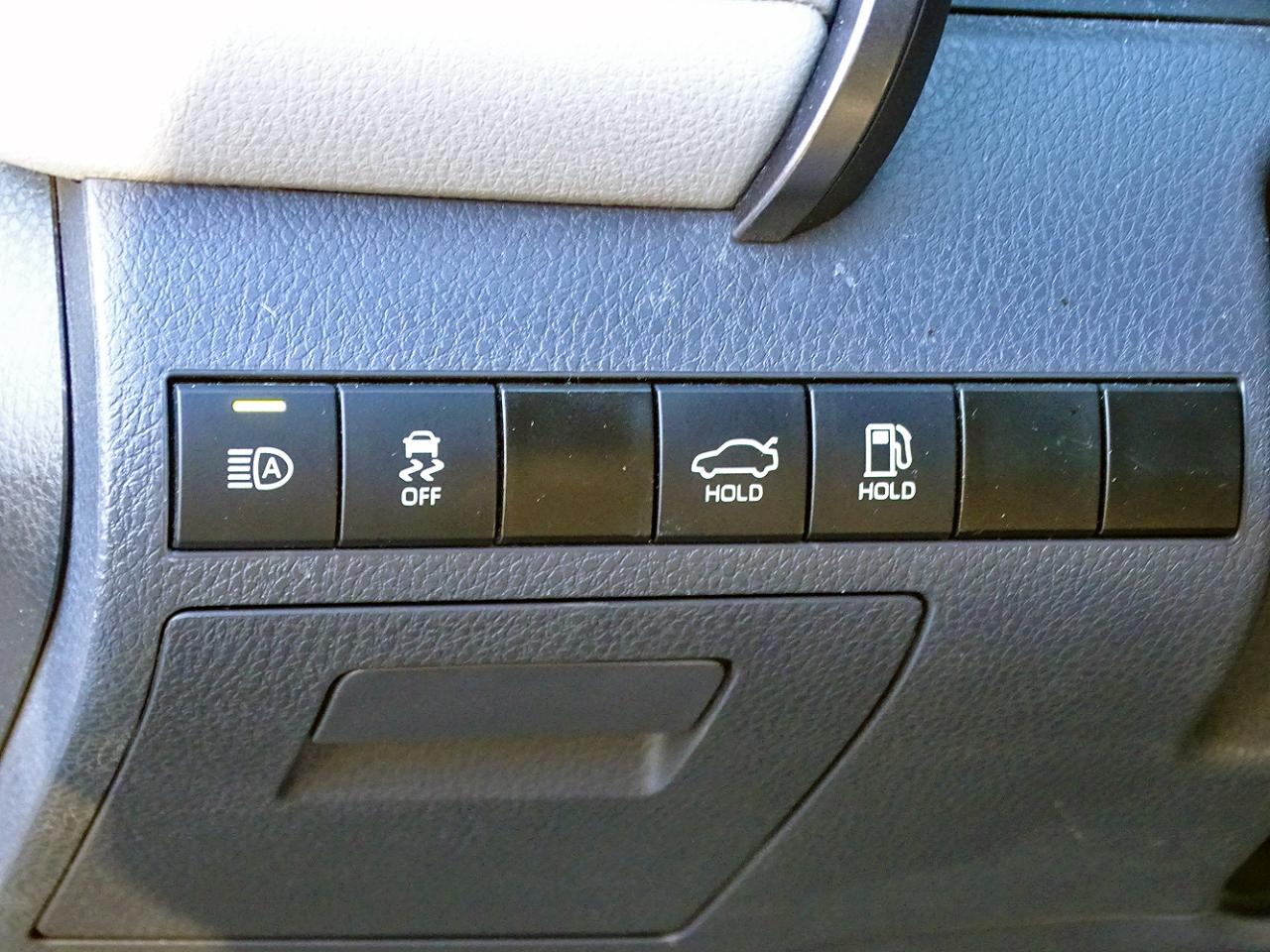 Toyota Camry LE Auto (Natl) 2023