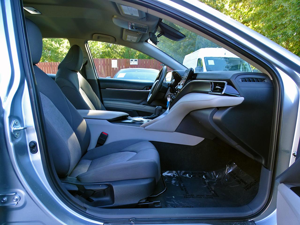Toyota Camry LE Auto (Natl) 2023