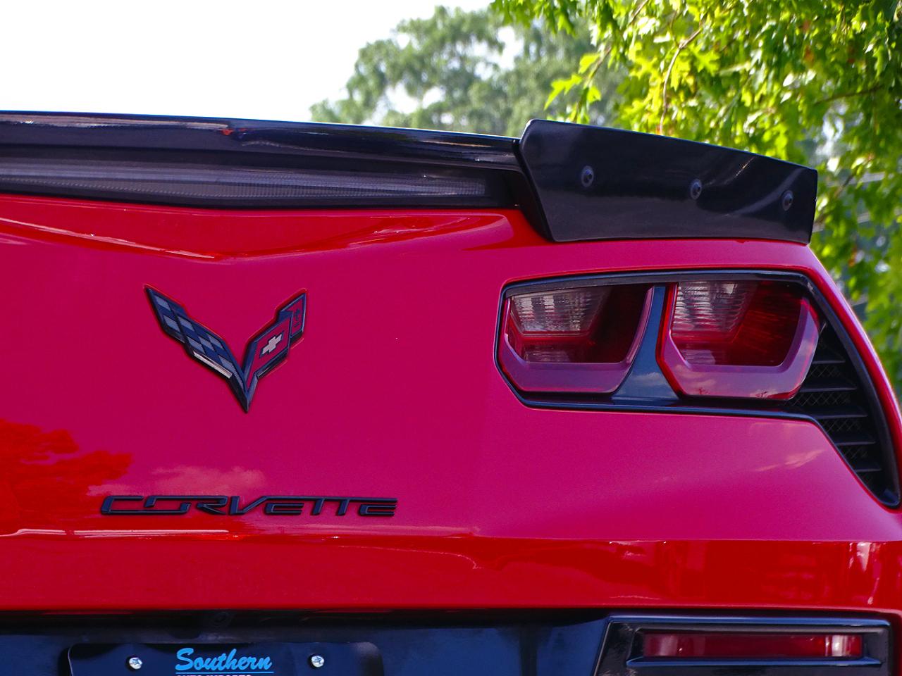 Chevrolet Corvette photo 13