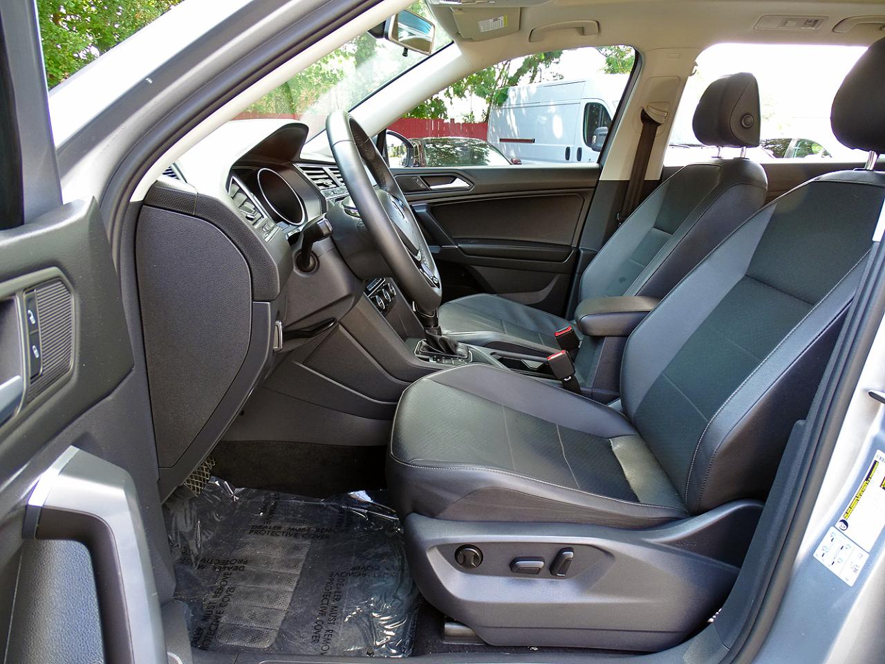 Volkswagen Tiguan photo 13