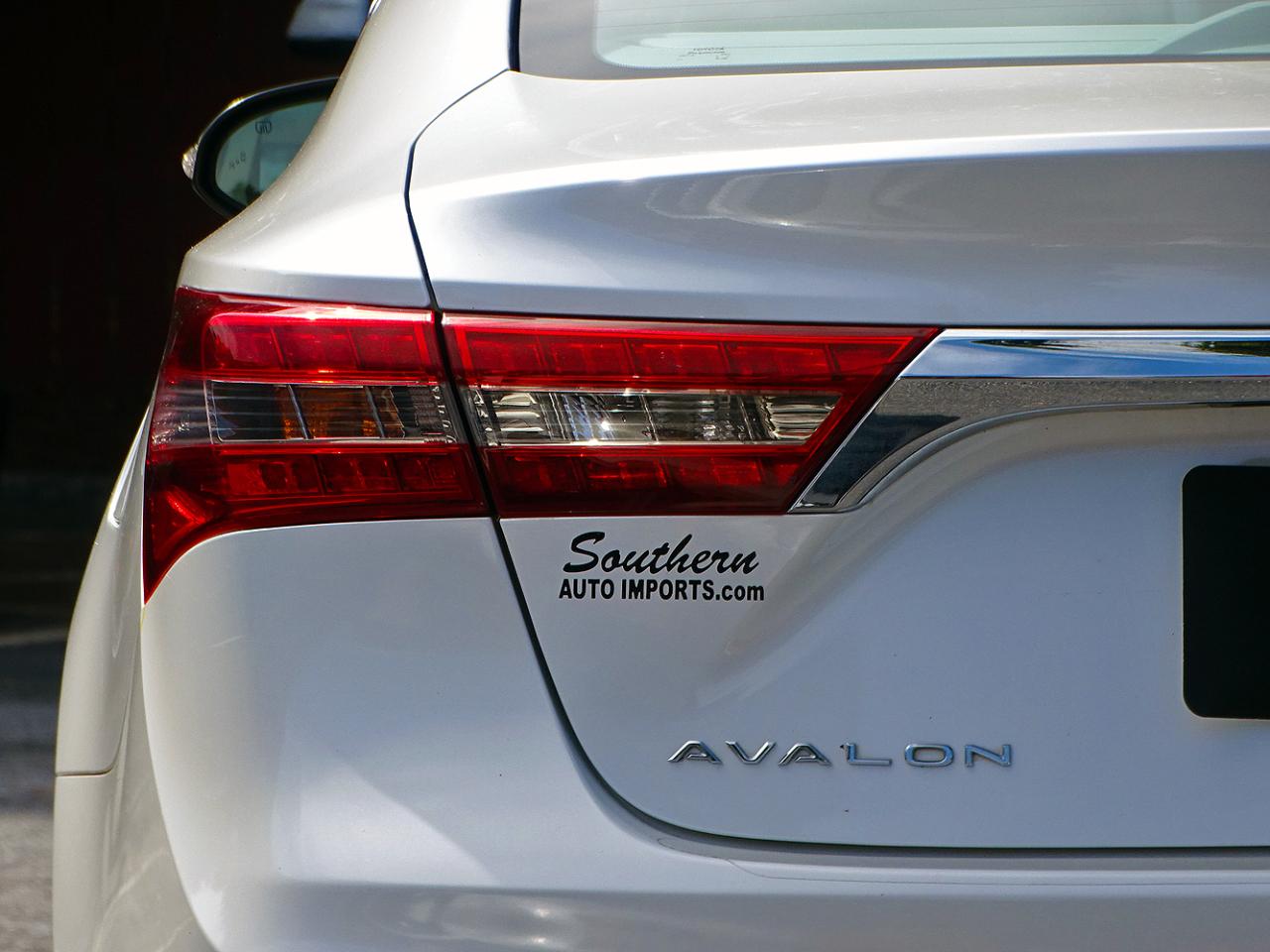 Toyota Avalon photo 12