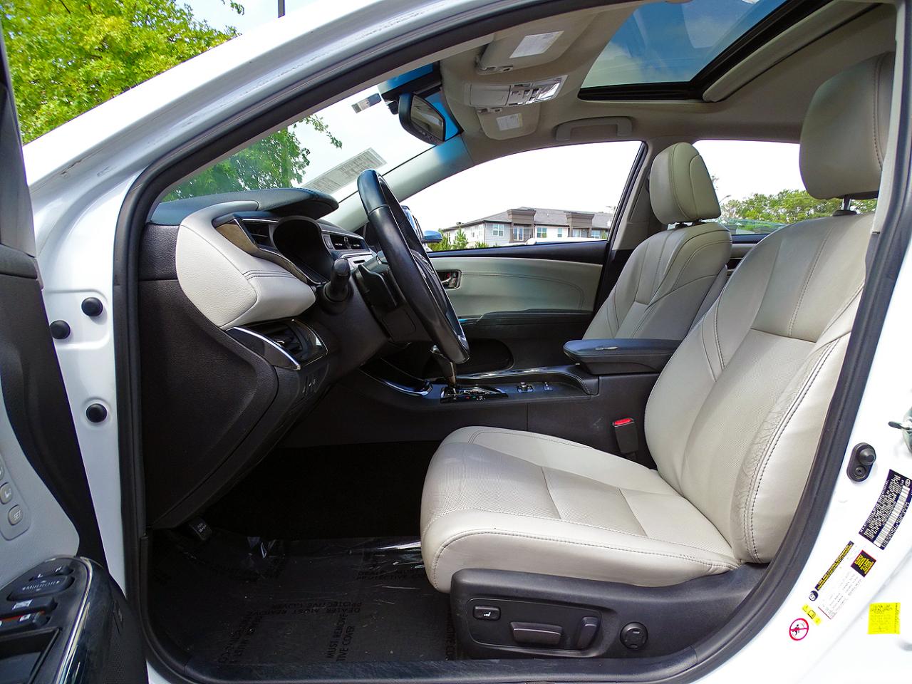 Toyota Avalon photo 14