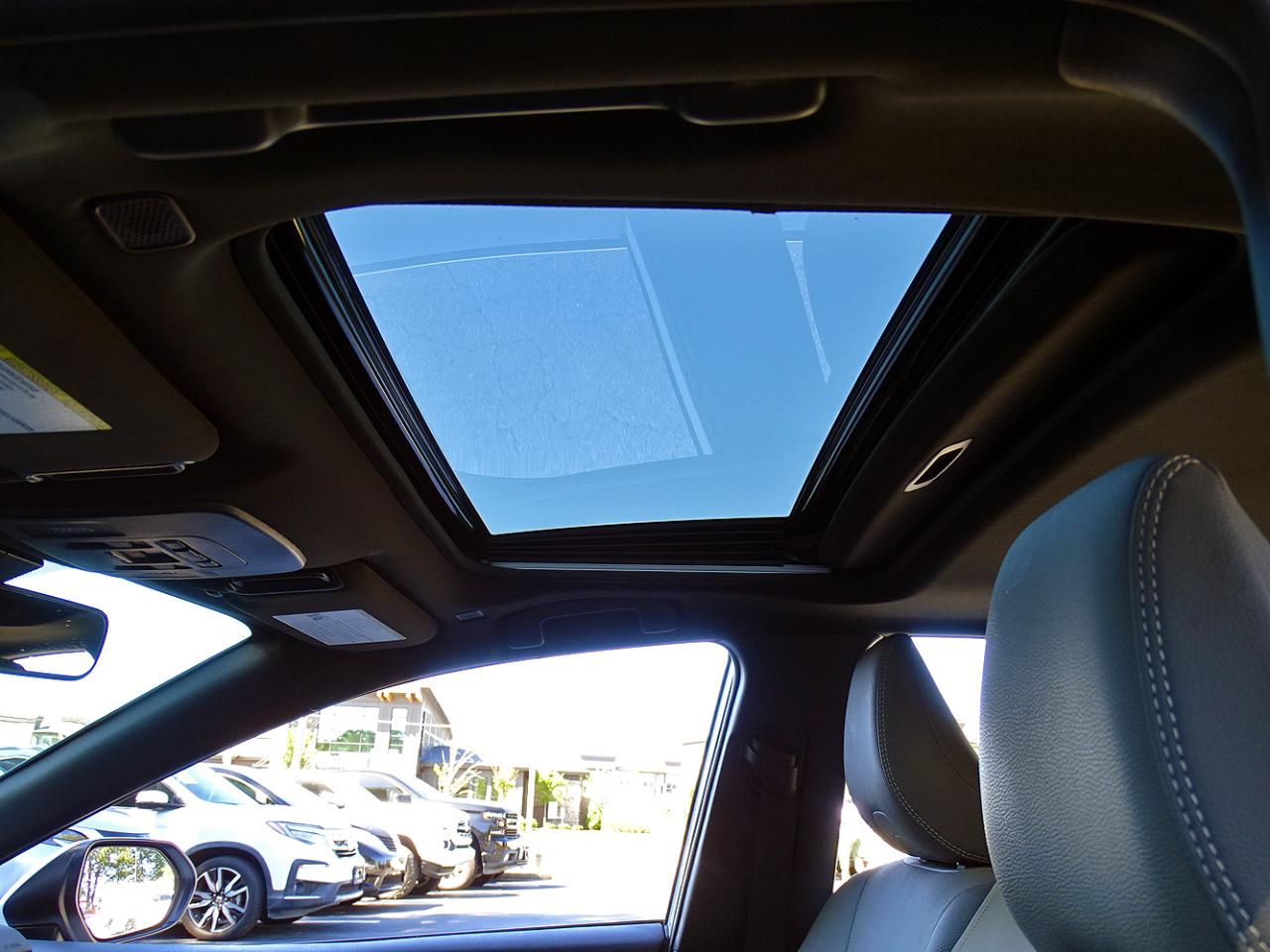 Toyota Camry SE 2025