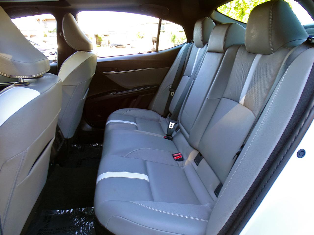 Toyota Camry SE 2025