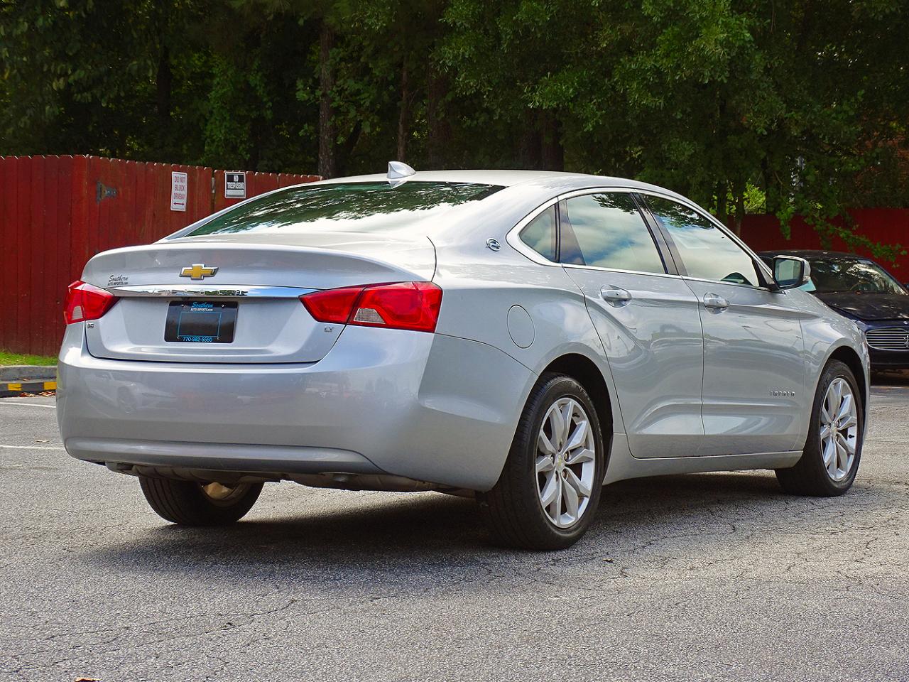 Chevrolet Impala photo 9