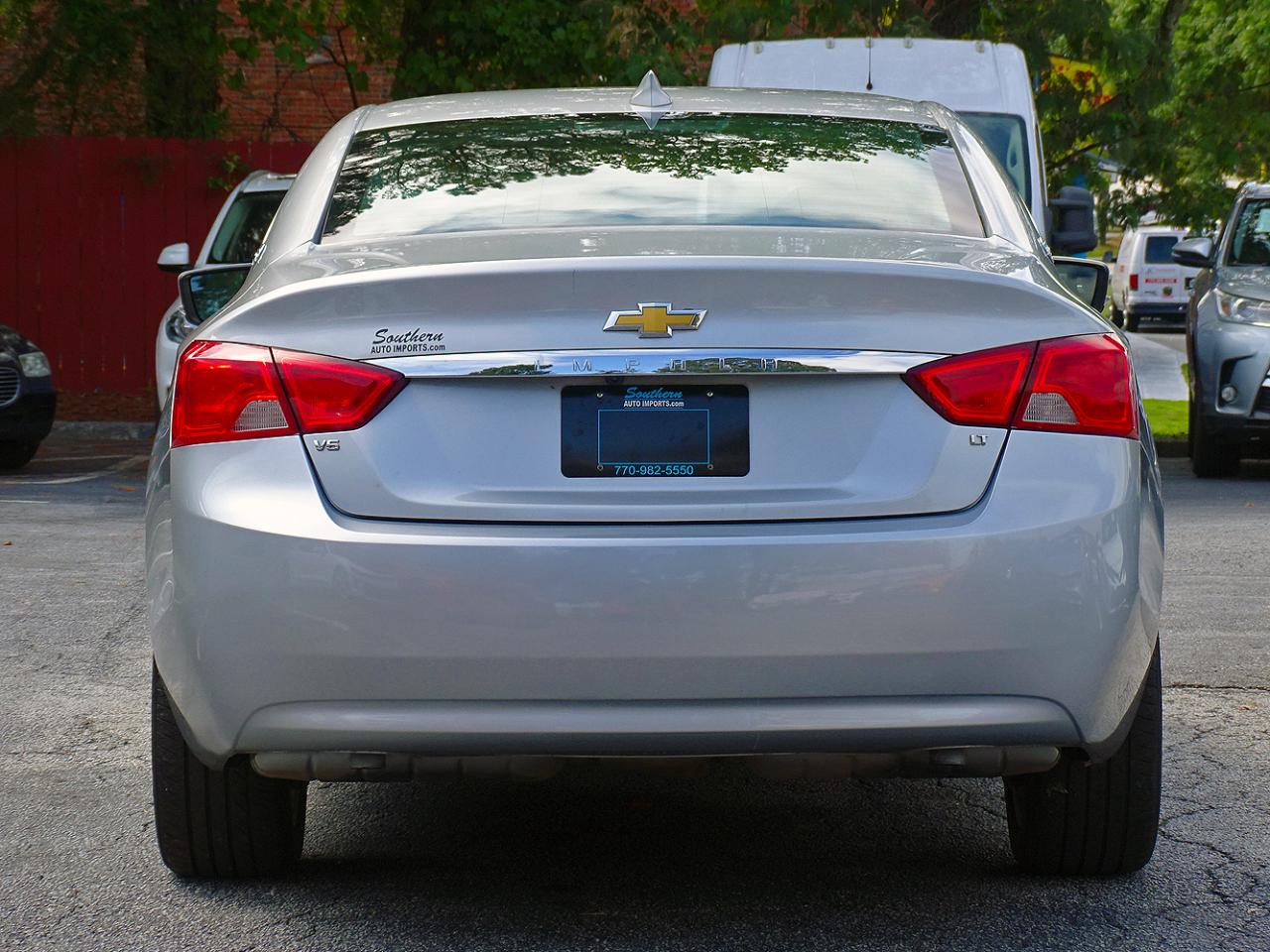 Chevrolet Impala photo 10