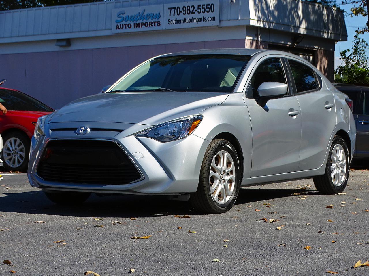 Toyota Yaris iA Auto (Natl) 2018