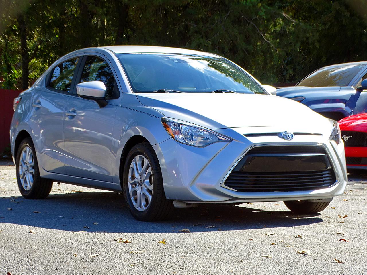 Toyota Yaris iA Auto (Natl) 2018