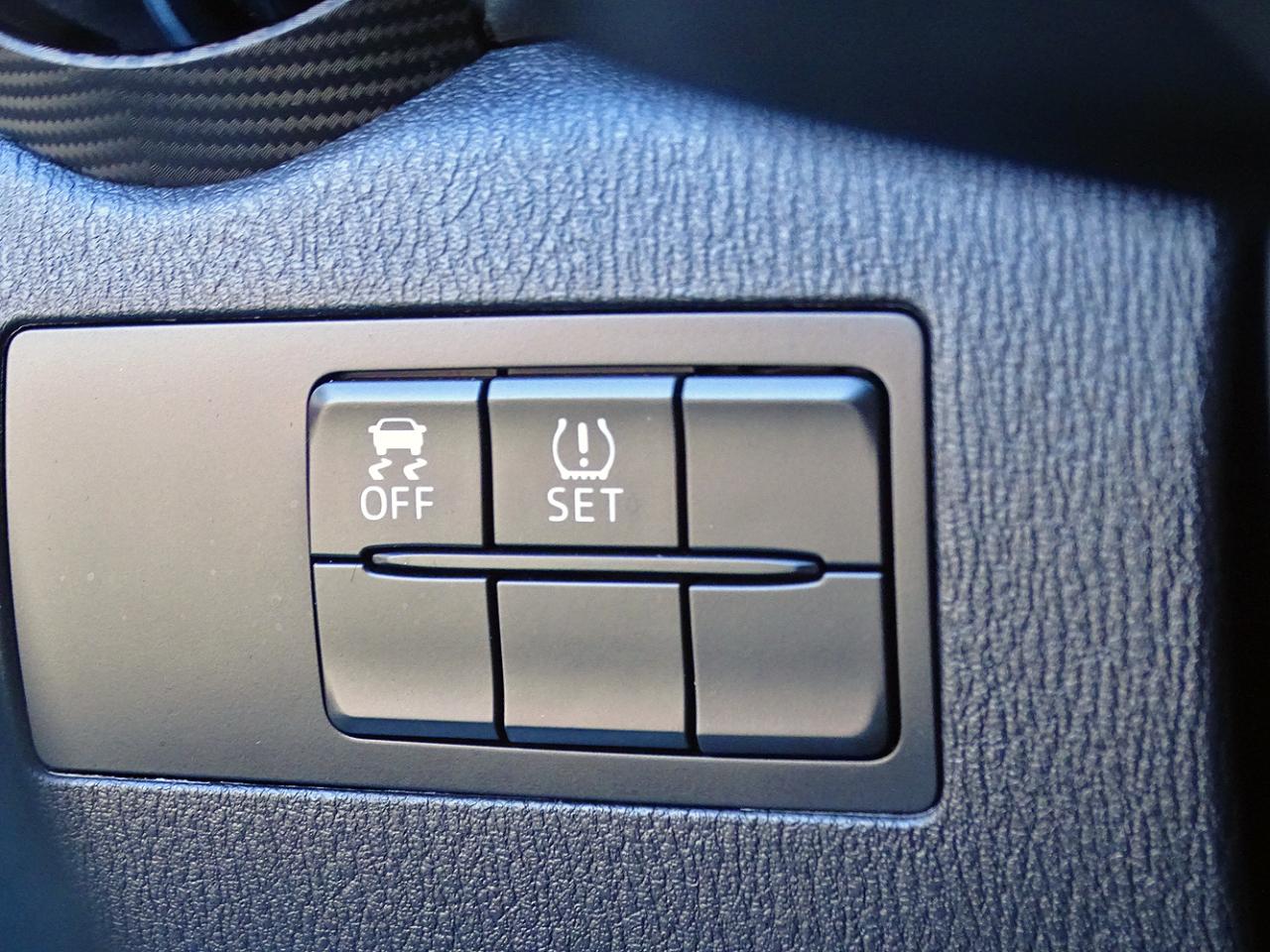 Toyota Yaris iA Auto (Natl) 2018
