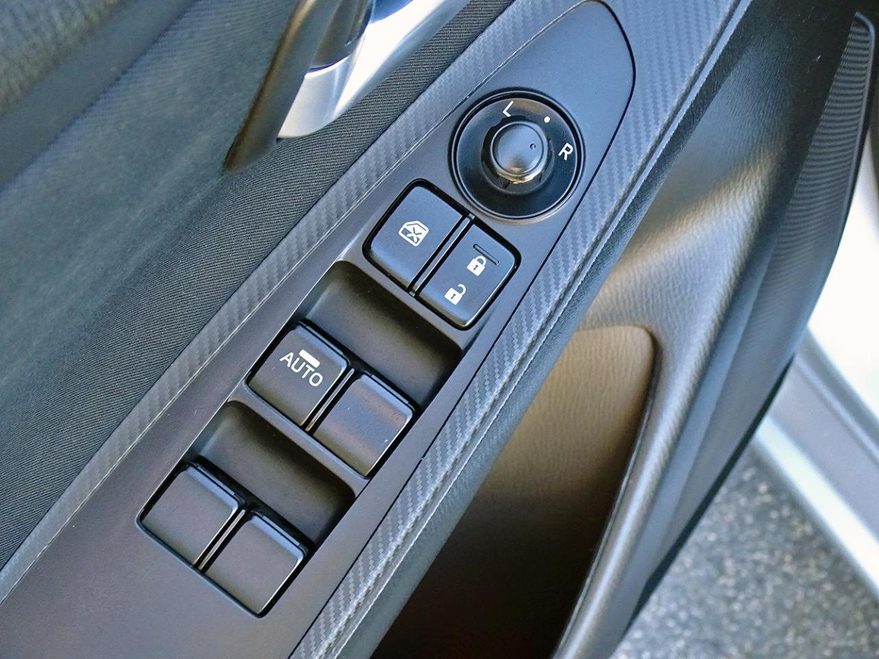 Toyota Yaris iA Auto (Natl) 2018