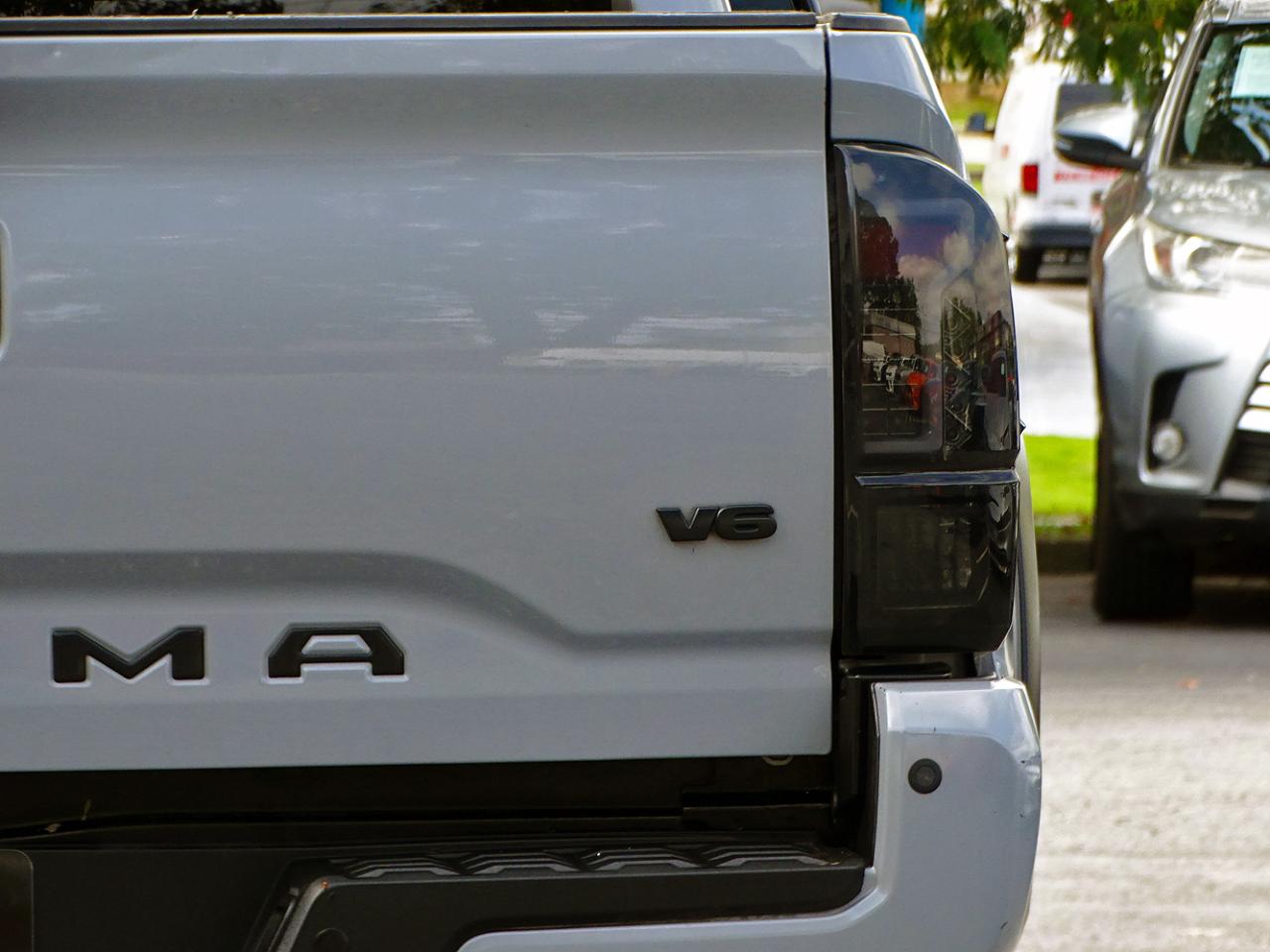 Toyota Tacoma 4WD TRD Off Road Double Cab 5' Bed V6 AT (Natl) 2019