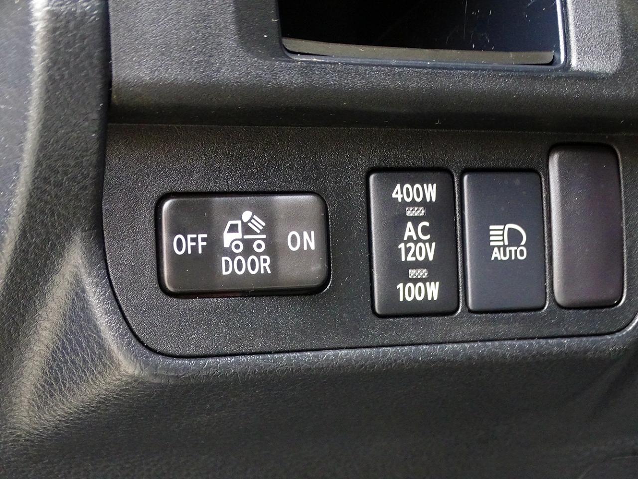 Toyota Tacoma 4WD TRD Off Road Double Cab 5' Bed V6 AT (Natl) 2019