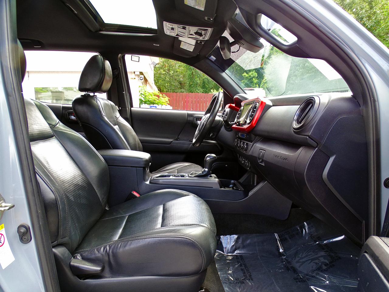 Toyota Tacoma 4WD TRD Off Road Double Cab 5' Bed V6 AT (Natl) 2019