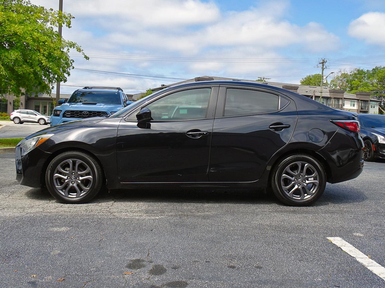 Toyota Yaris Sedan LE Auto (Natl) 2019