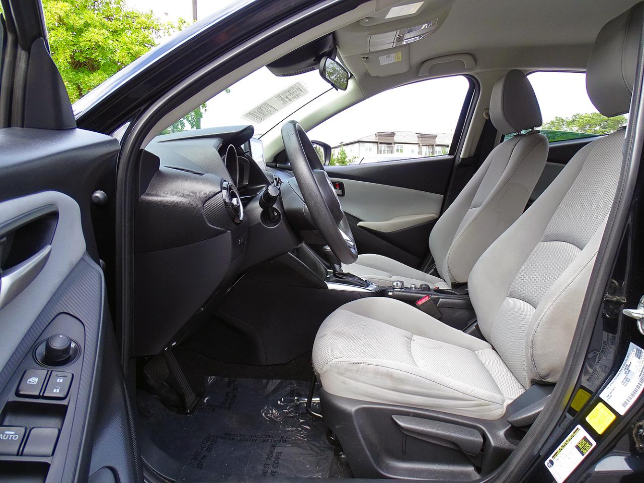 Toyota Yaris Sedan LE Auto (Natl) 2019