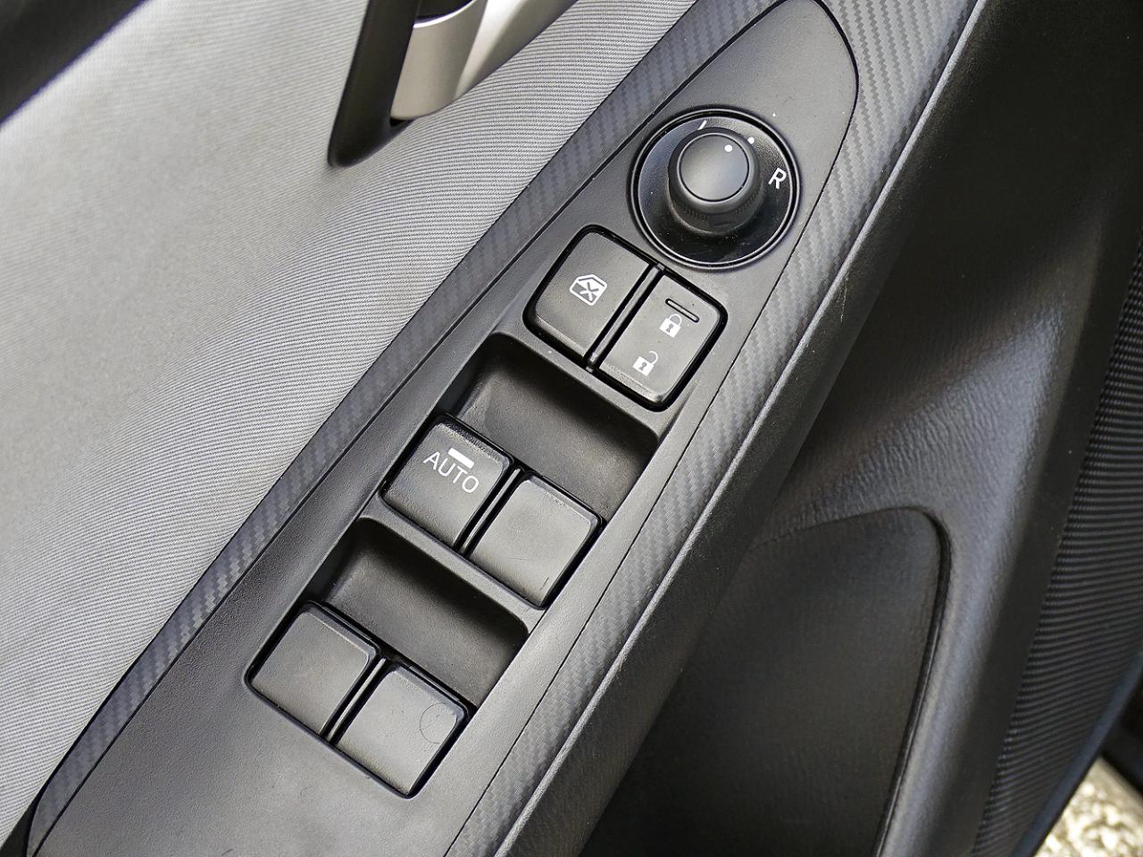 Toyota Yaris Sedan LE Auto (Natl) 2019