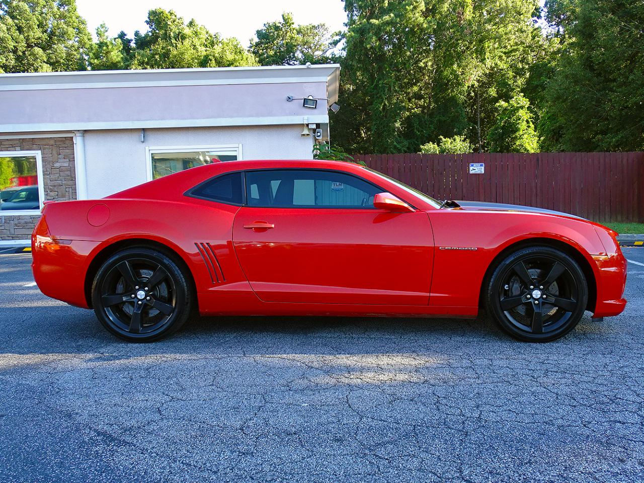 Chevrolet Camaro 2dr Cpe 2SS 2012