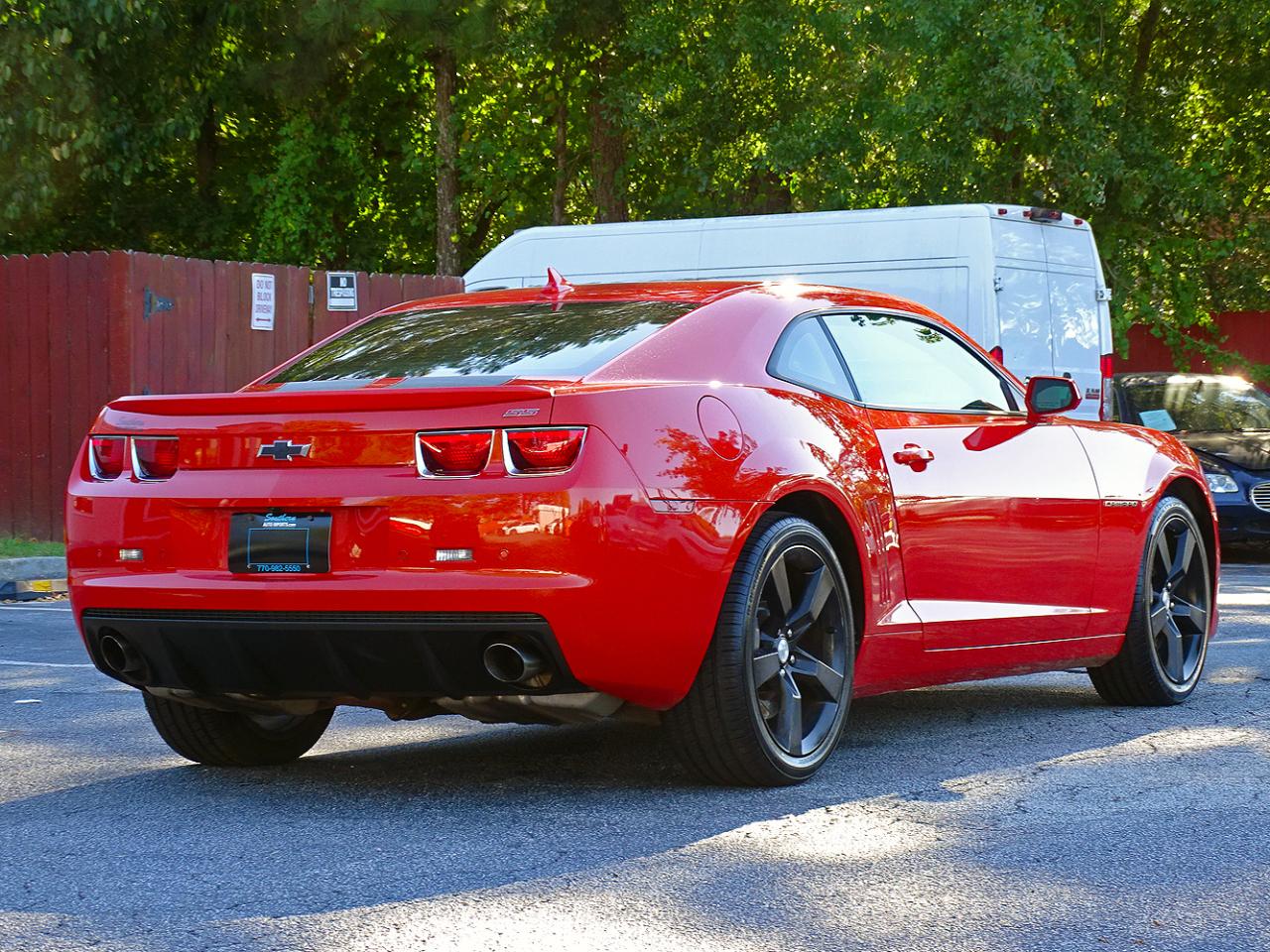 Chevrolet Camaro 2dr Cpe 2SS 2012