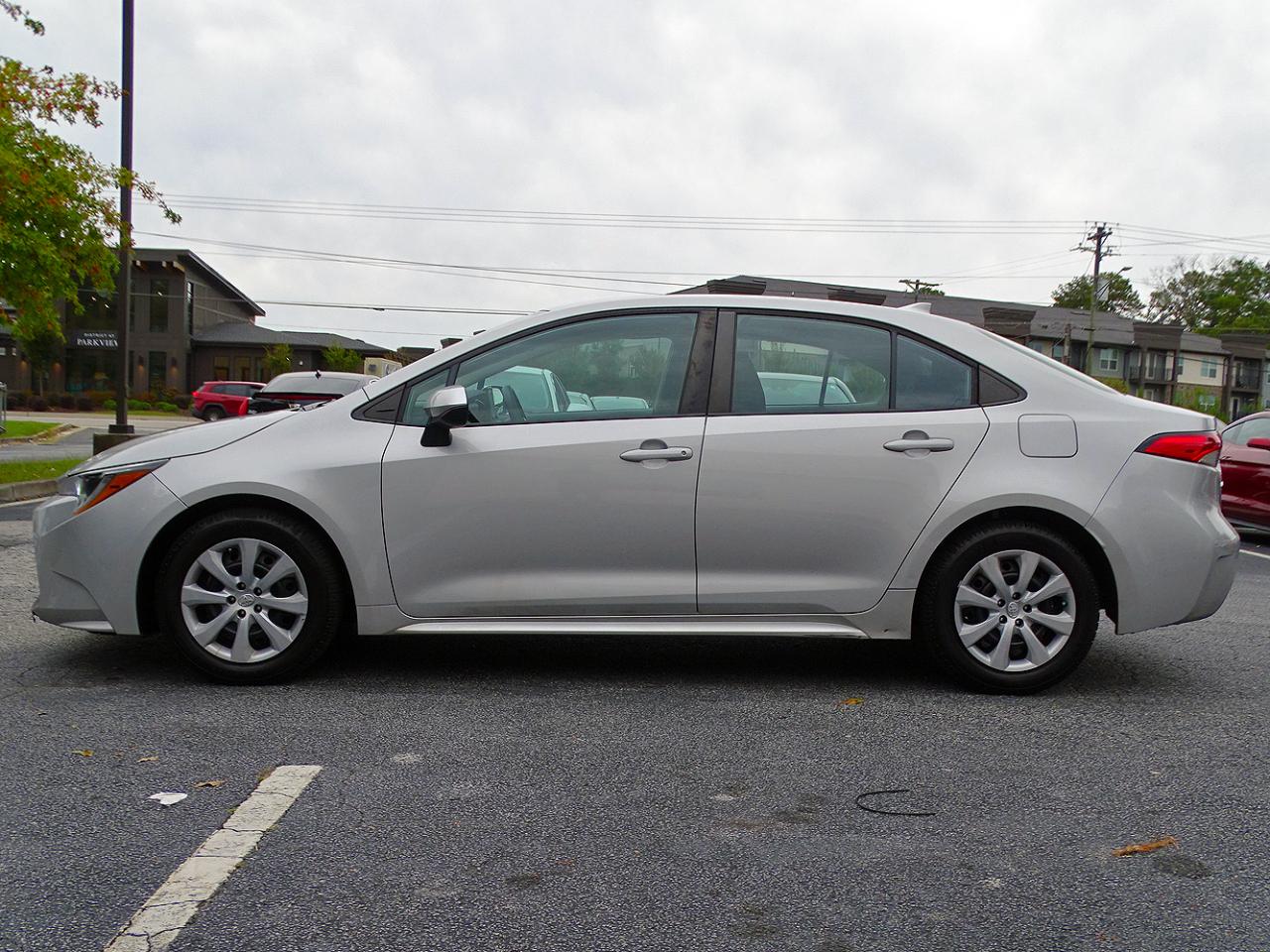 Toyota Corolla LE CVT (Natl) 2022