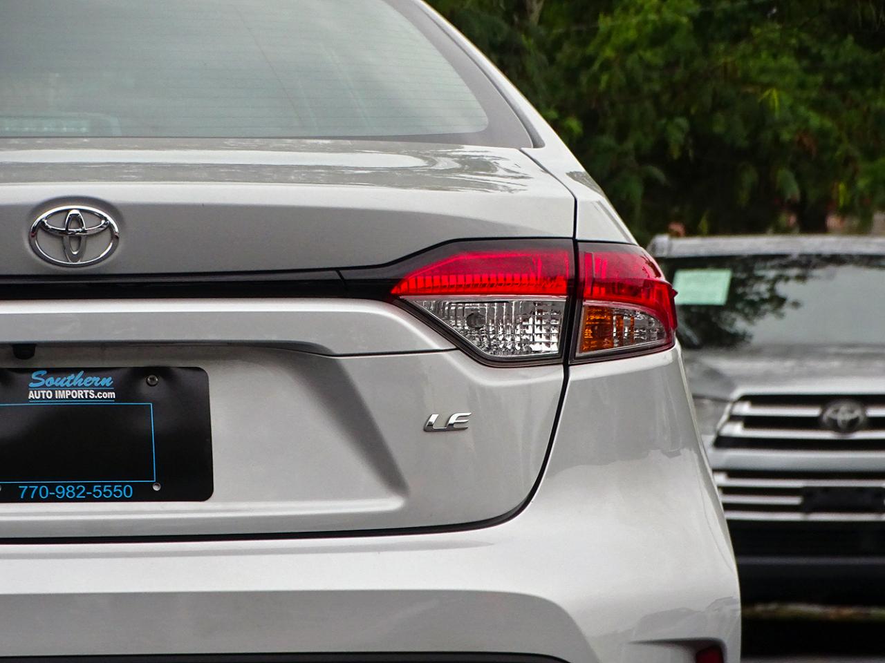 Toyota Corolla LE CVT (Natl) 2022