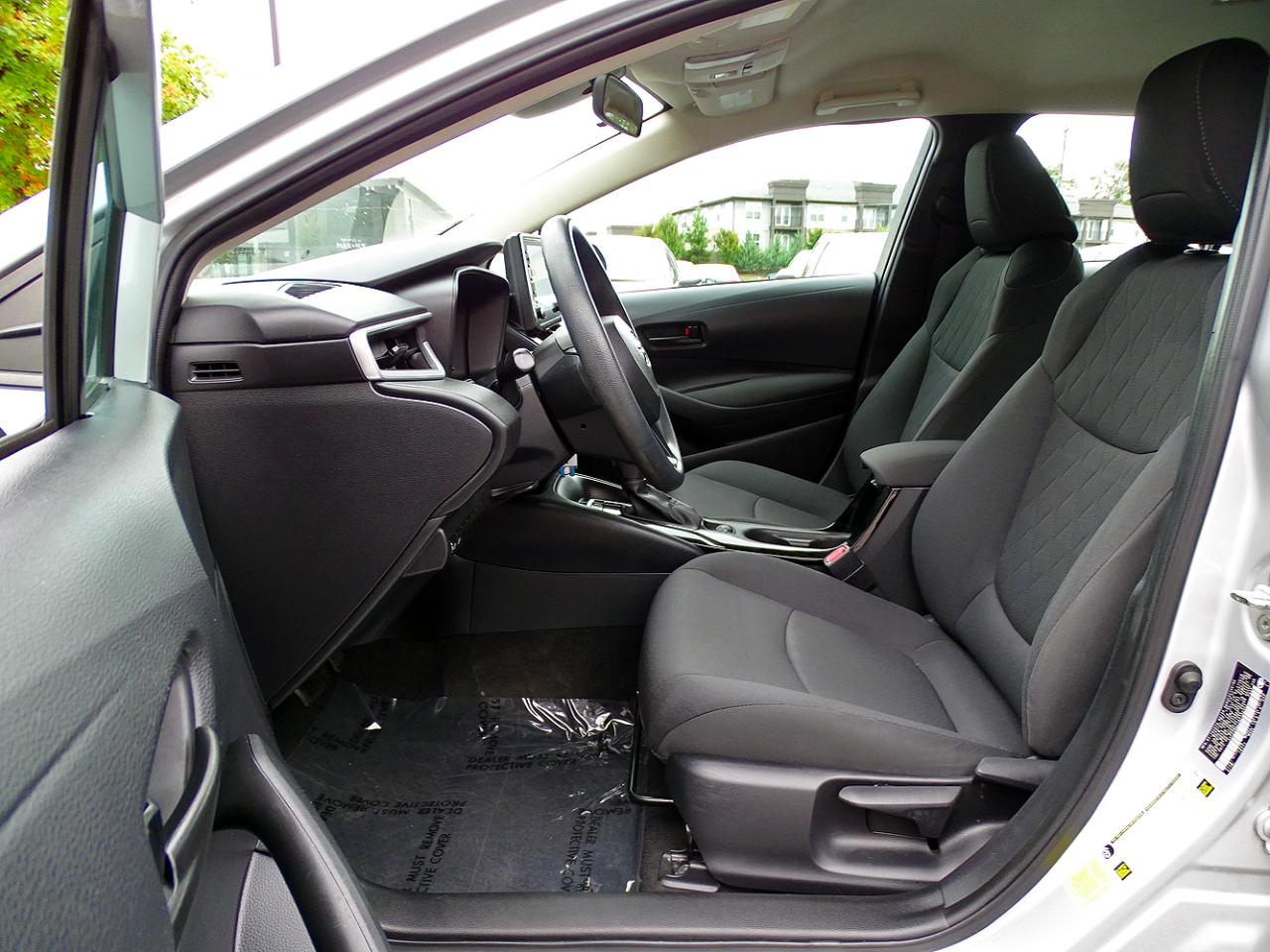 Toyota Corolla LE CVT (Natl) 2022