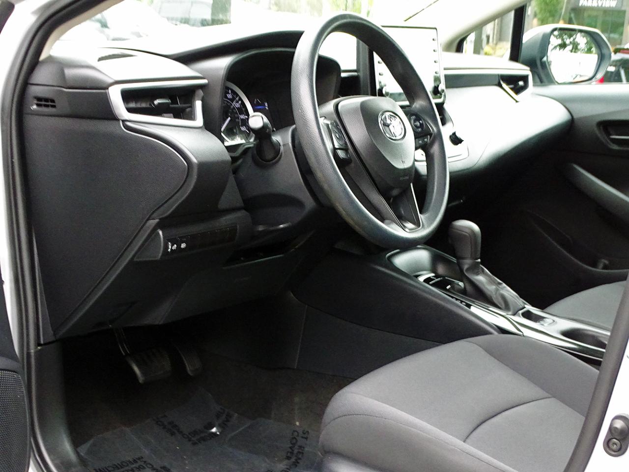 Toyota Corolla LE CVT (Natl) 2022