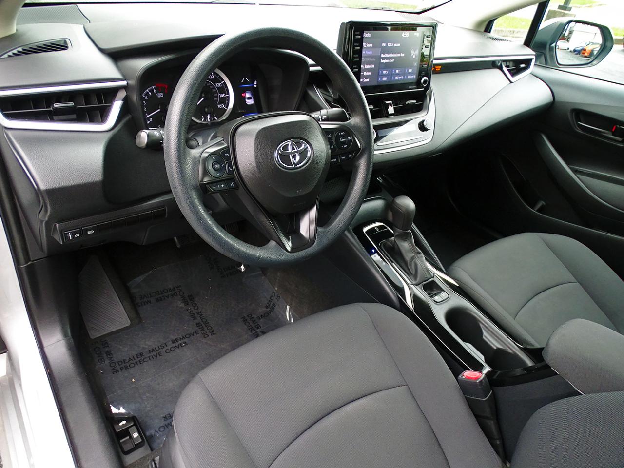 Toyota Corolla LE CVT (Natl) 2022