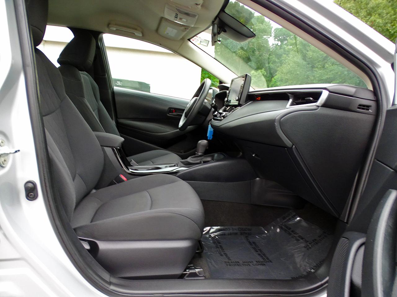 Toyota Corolla LE CVT (Natl) 2022