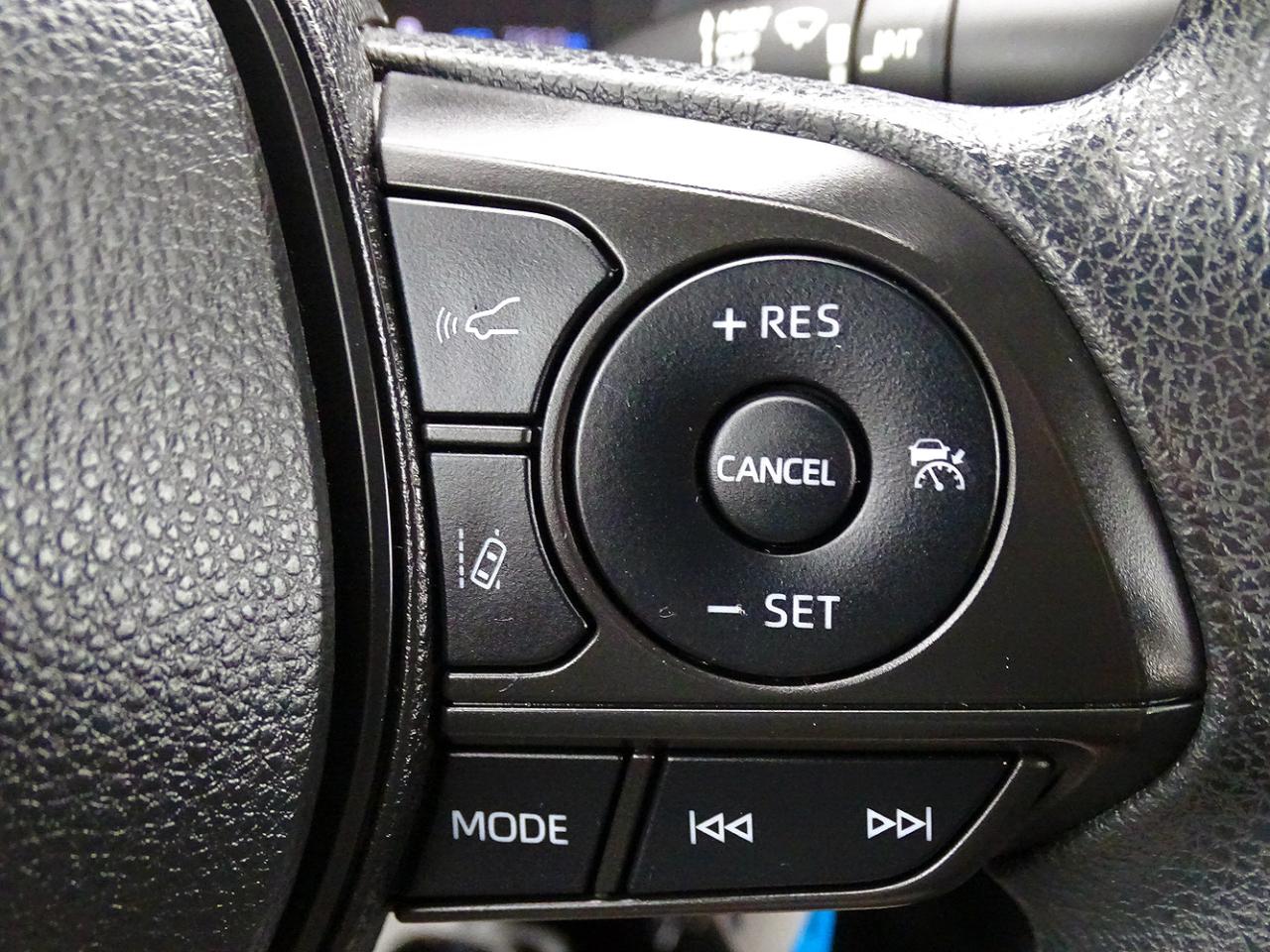 Toyota Corolla LE CVT (Natl) 2022