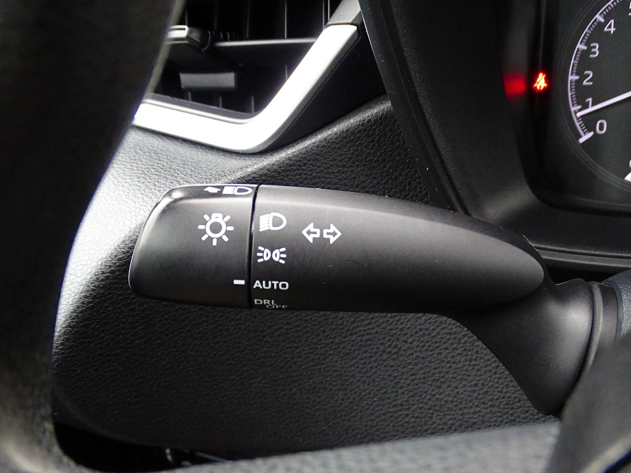 Toyota Corolla LE CVT (Natl) 2022