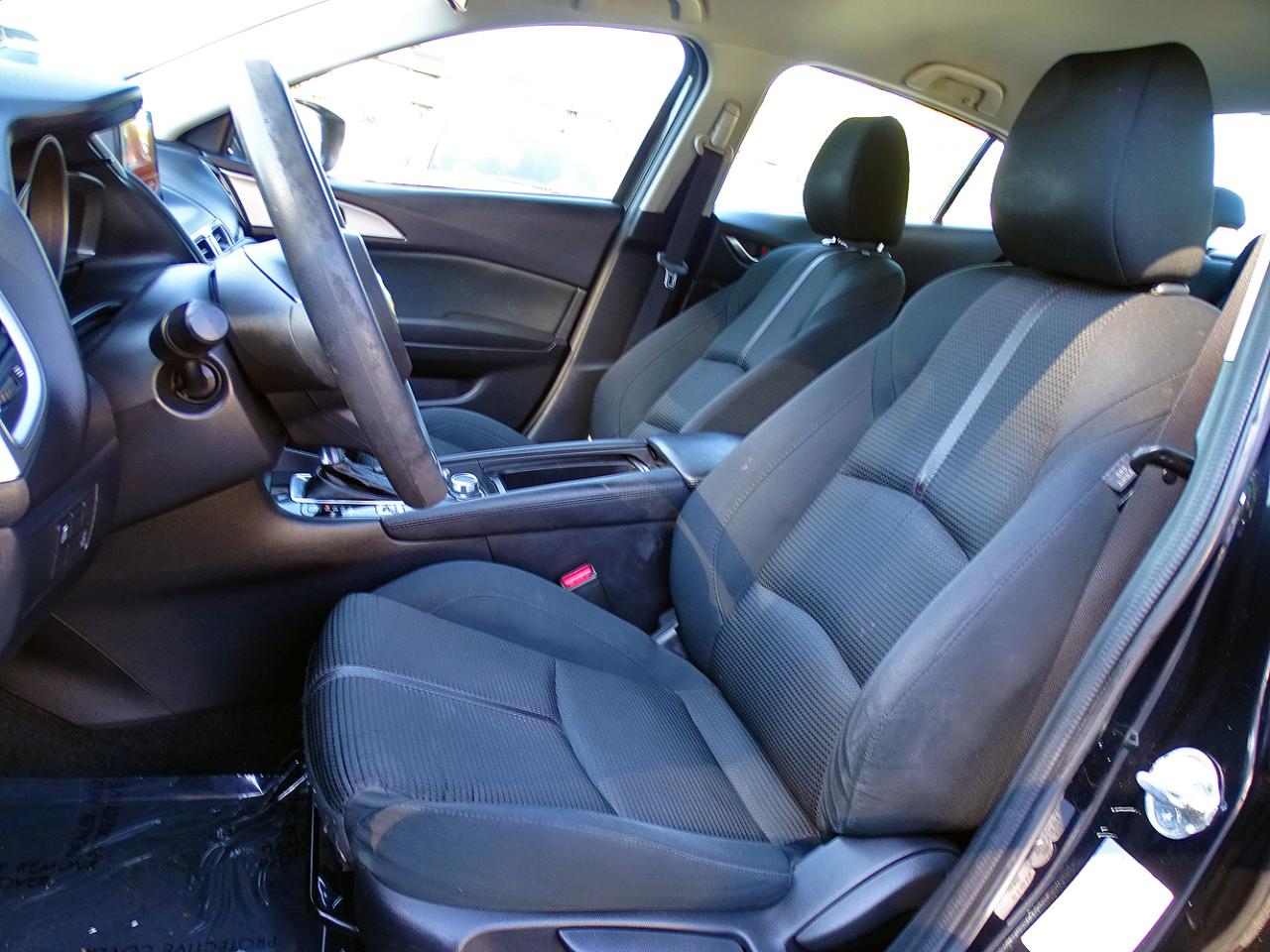 Mazda Mazda3 4-Door Sport Auto 2018