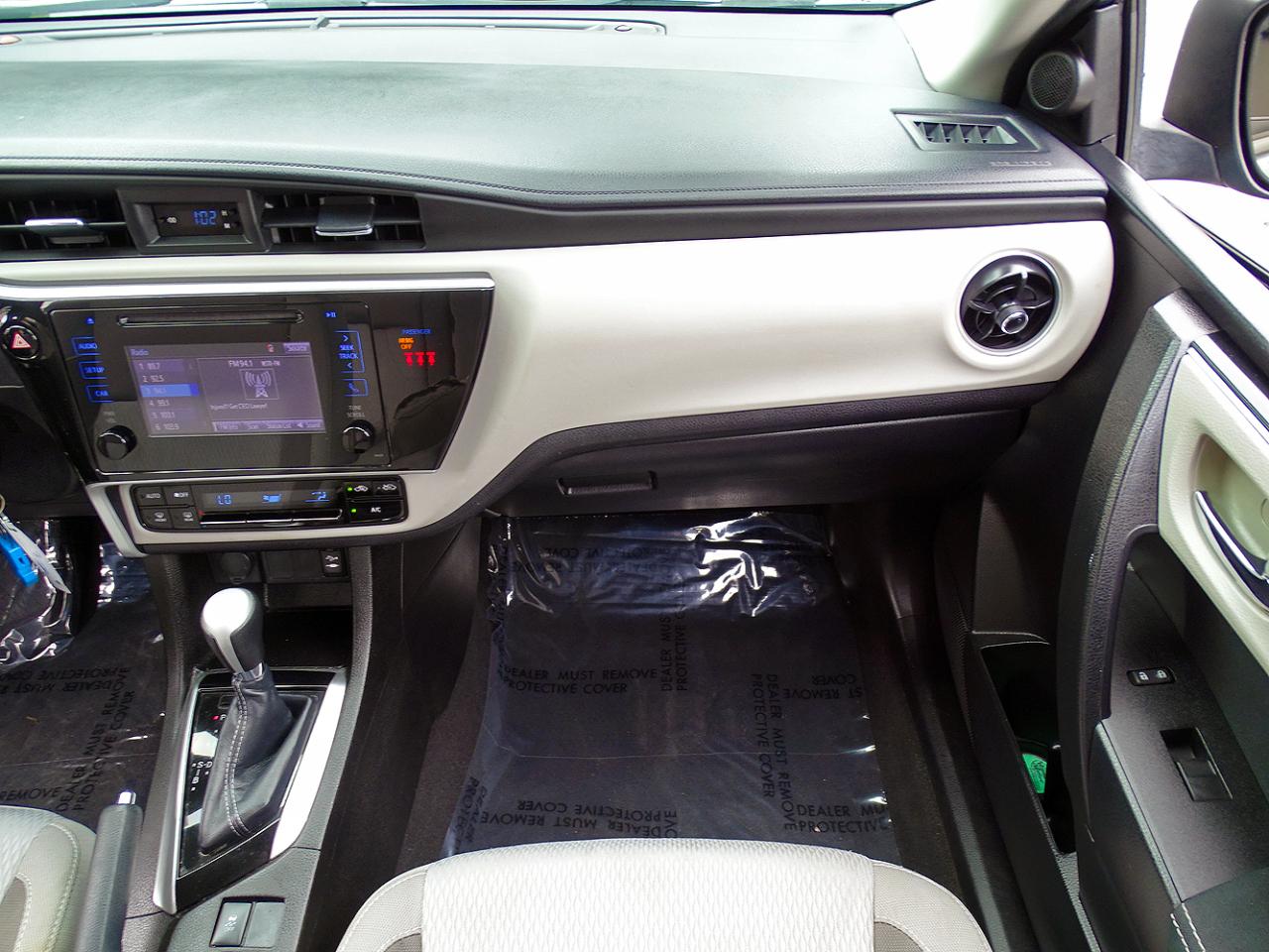 Toyota Corolla LE 2019