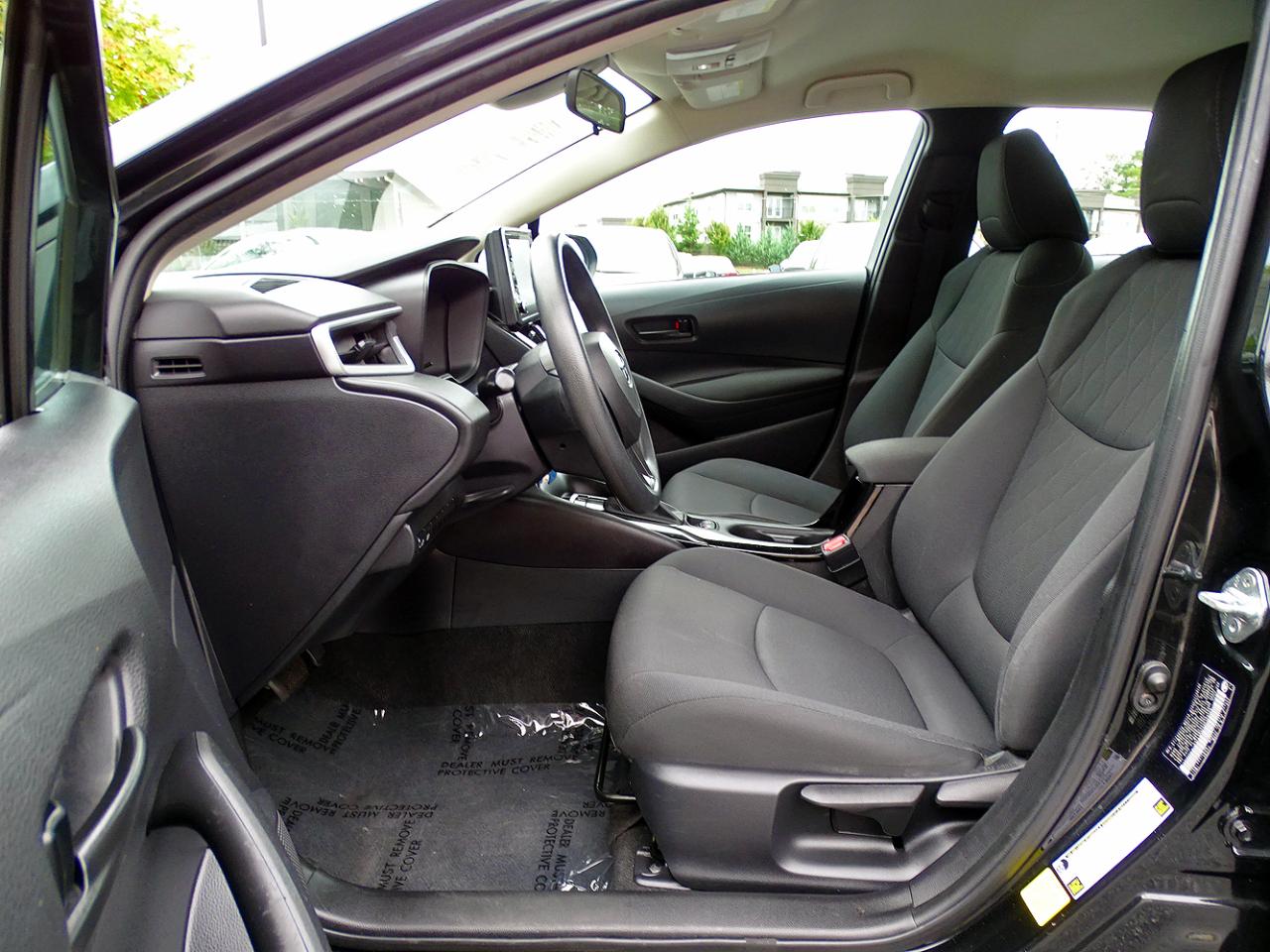 Toyota Corolla LE CVT (Natl) 2022