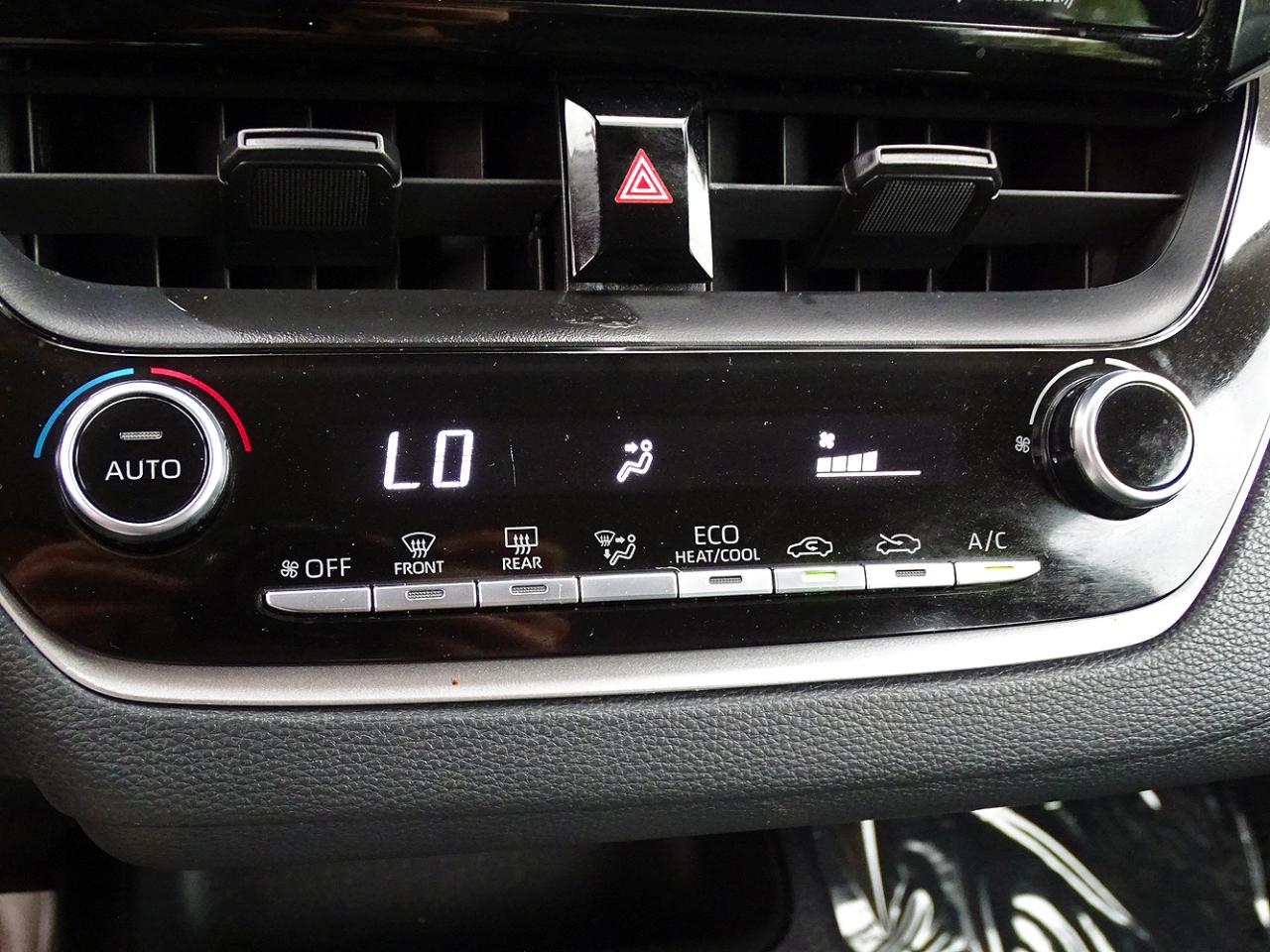 Toyota Corolla LE CVT (Natl) 2022
