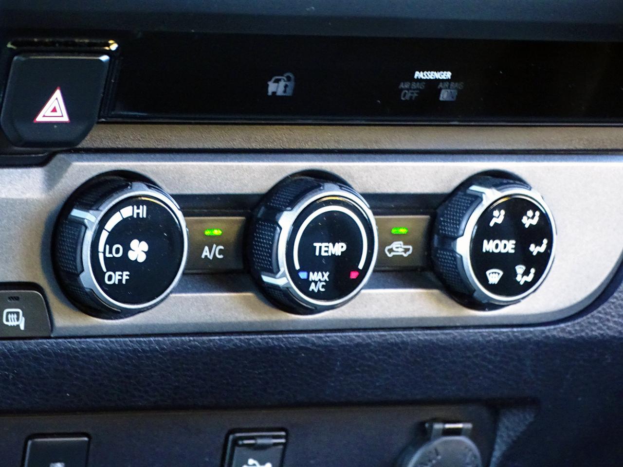 Toyota Tacoma TRD Sport Dbl Cab 4WD V6 at 2017