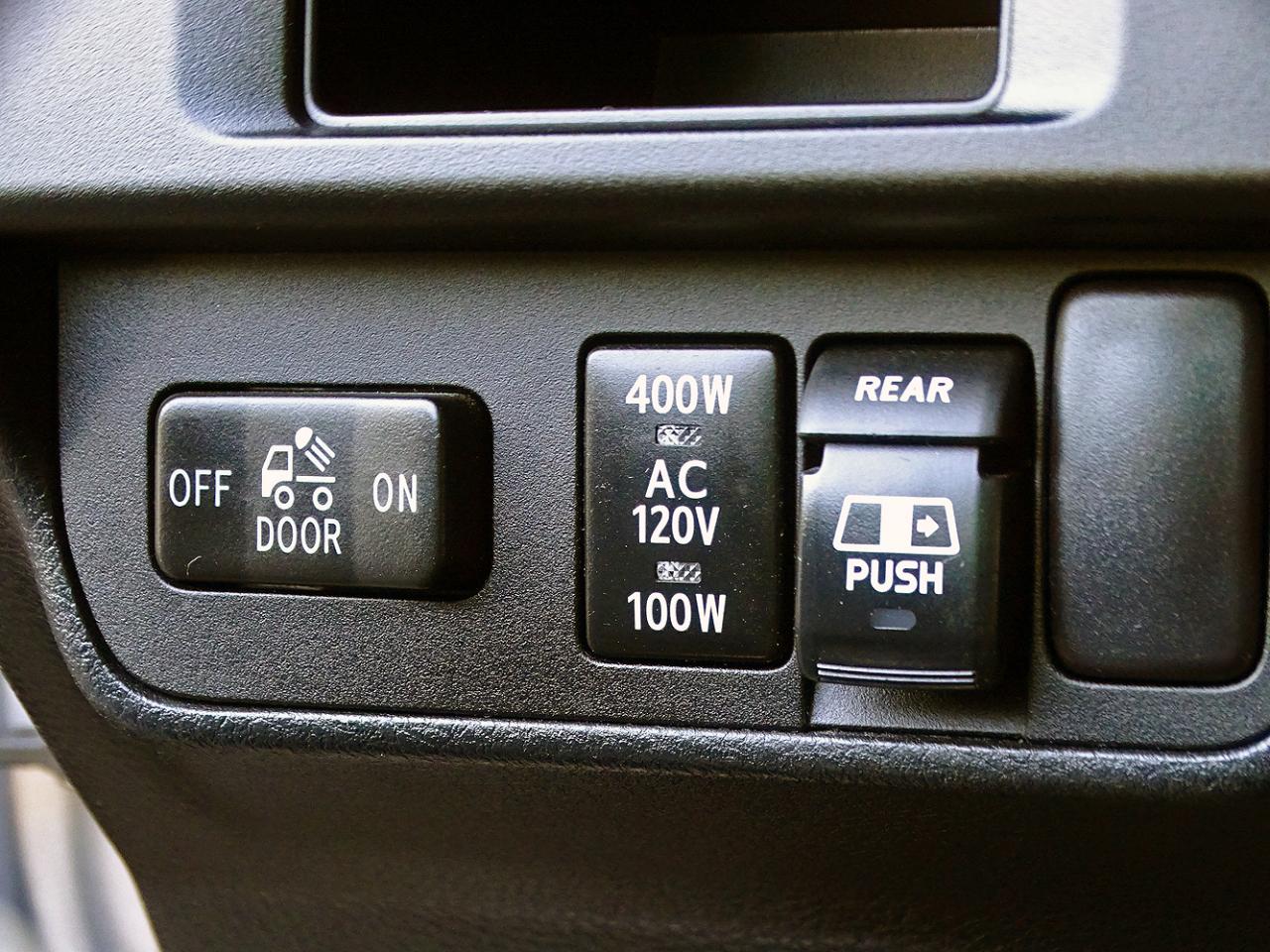 Toyota Tacoma TRD Sport Dbl Cab 4WD V6 at 2017