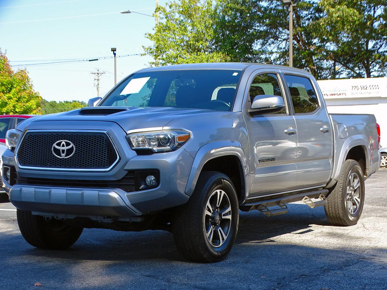 Toyota Tacoma TRD Sport Dbl Cab 4WD V6 at 2017