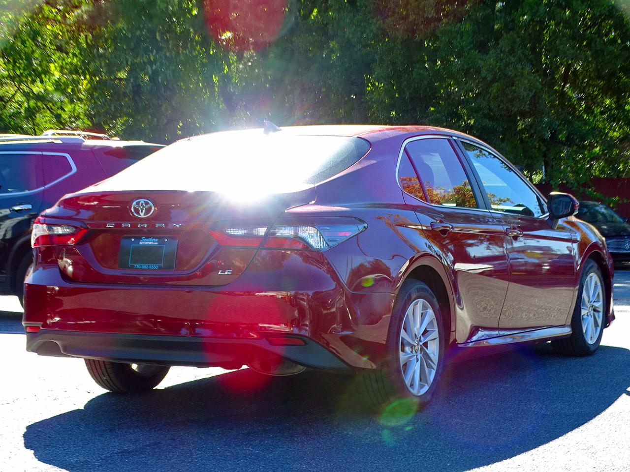 Toyota Camry LE Auto (Natl) 2021