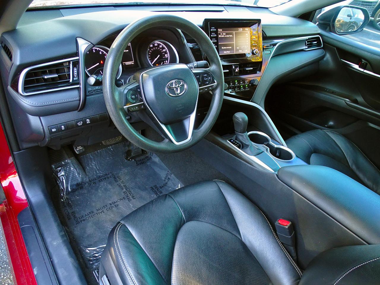 Toyota Camry LE Auto (Natl) 2021