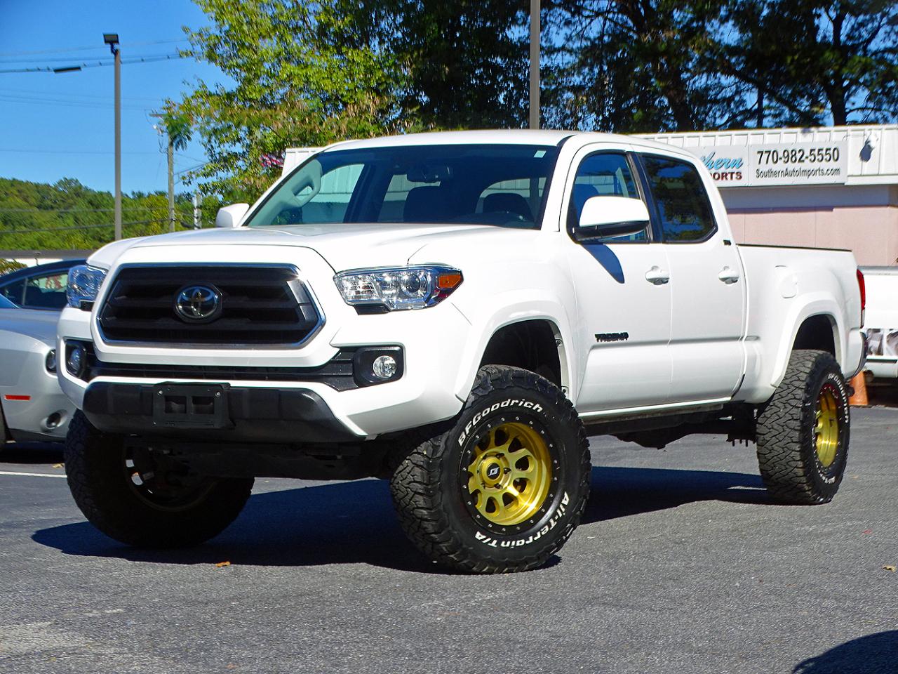 Toyota Tacoma 4WD SR5 Double Cab 6' Bed V6 AT (Natl) 2023