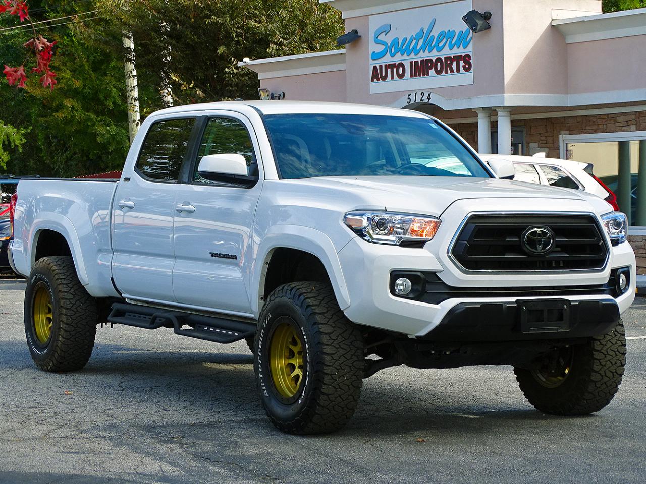Toyota Tacoma photo 8