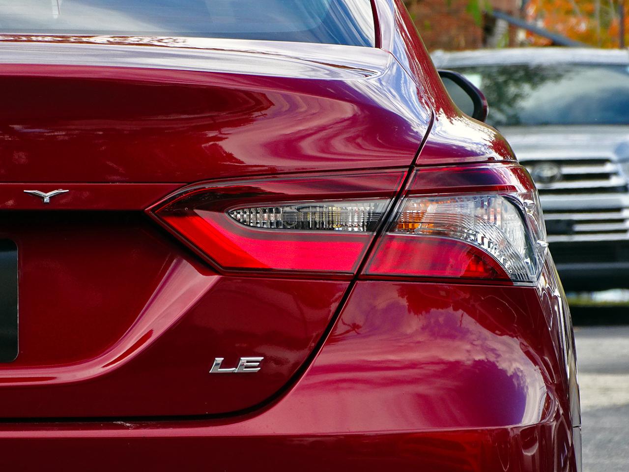 Toyota Camry photo 12